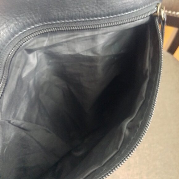 Derek Alexander Soft Black Leather Unisex Organizer Crossbody Bag - Picture 8 of 11